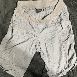 🤰navy Blue/Gray Bermuda length under belly shorts